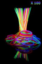 glow-stick-bracelet-lumineux-bright-multicolor-X100-assortiment-de-couleurs-